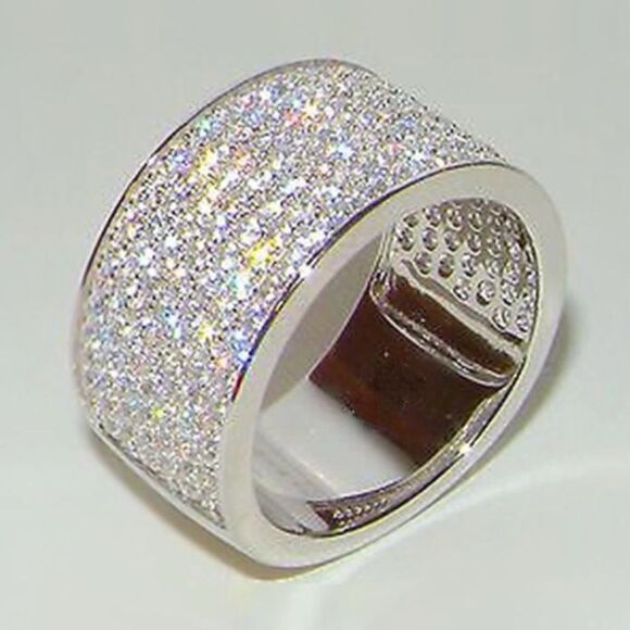 ๐โElegant Silver Swarovski Crystal Wide Band Ring ๐ - Picture 3 of 3